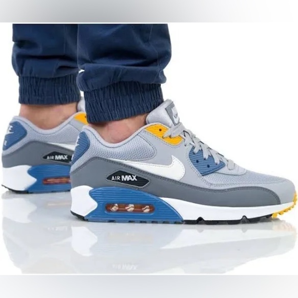 LIMITED EDITION Nike Air Max 90 Essential Grey Indigo